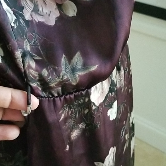 Converse Deep plum Floral V Neck Ruffle Dress - Picture 5 of 11